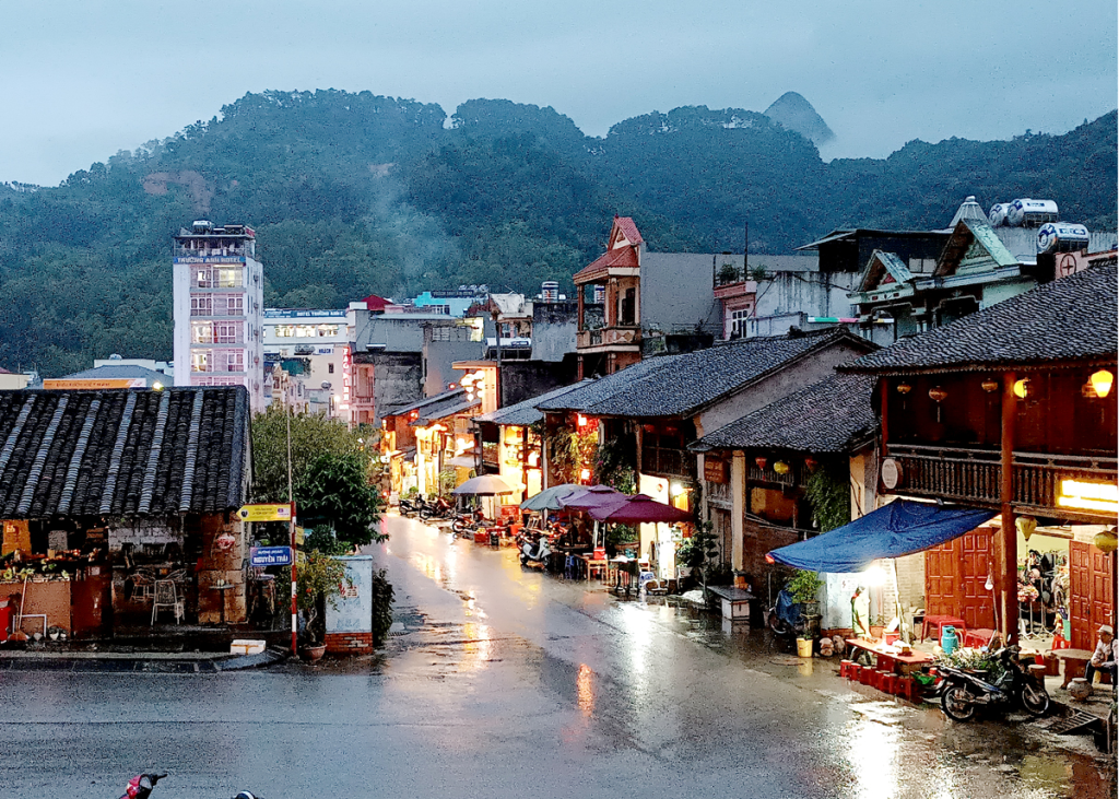 Phố cổ Đồng Văn