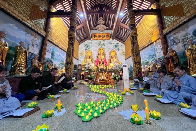 Đặt xe du lịch Hà Nội Quảng Ninh
